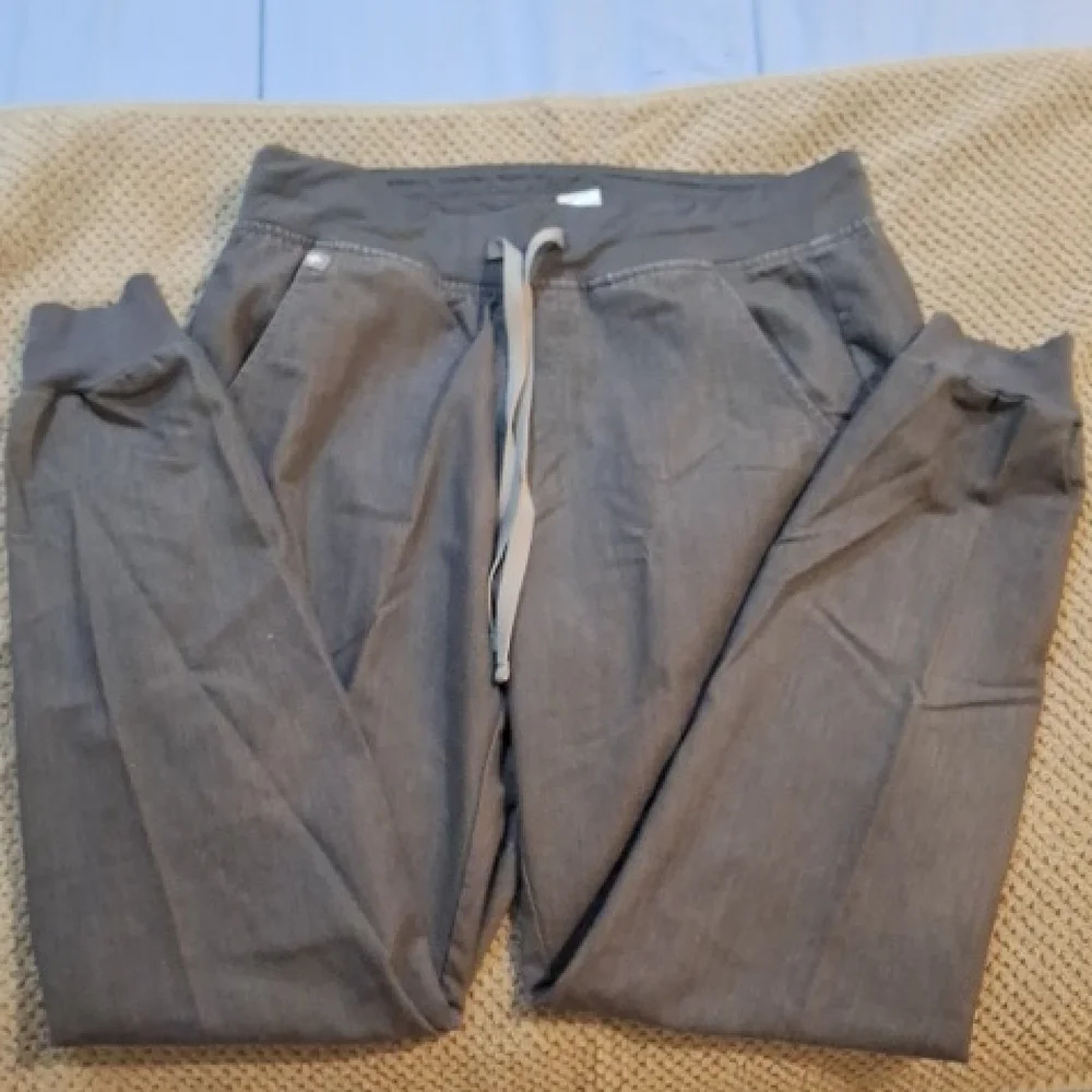 Men's Gray Drawstring Jogger Pants